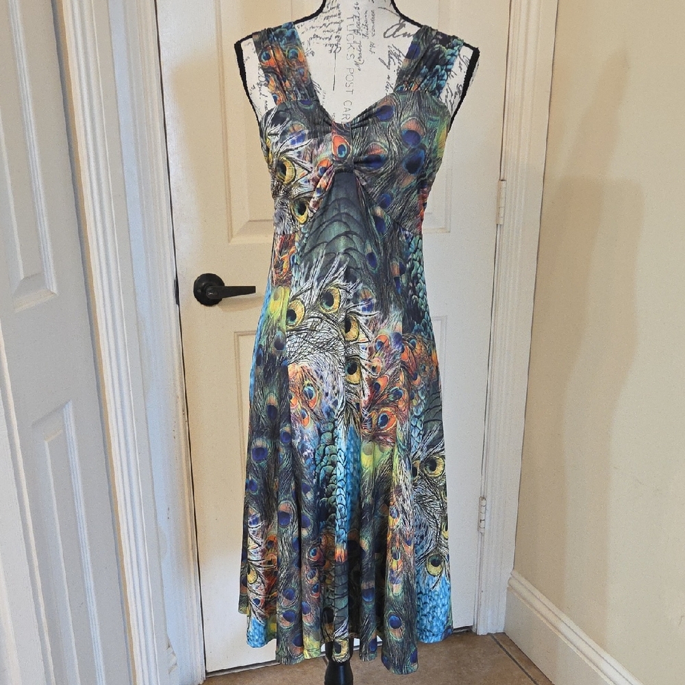 Peacock Print Sleeveless Midi Dress